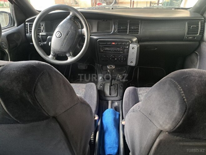 Opel Vectra-5