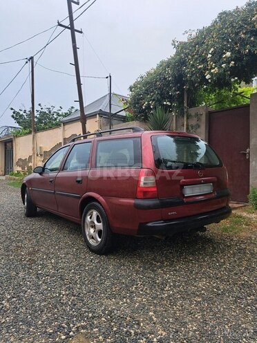 Opel Vectra-2