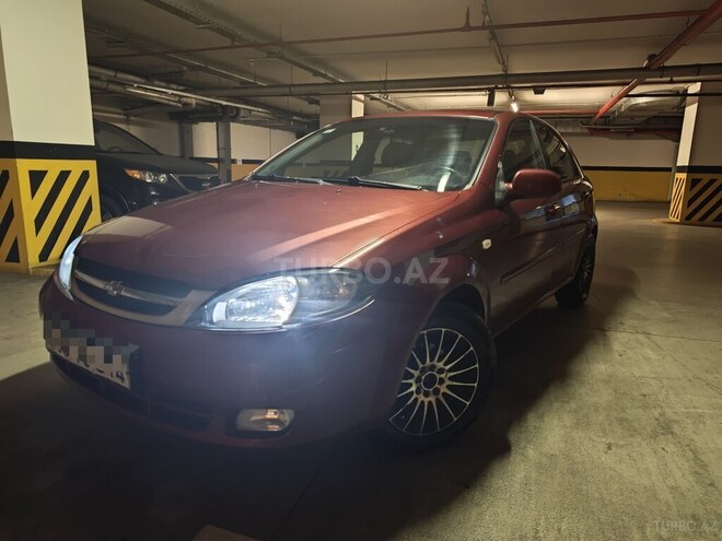 Chevrolet Lacetti-1