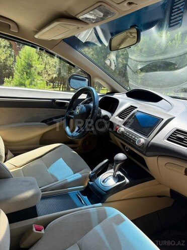 Honda Civic-11