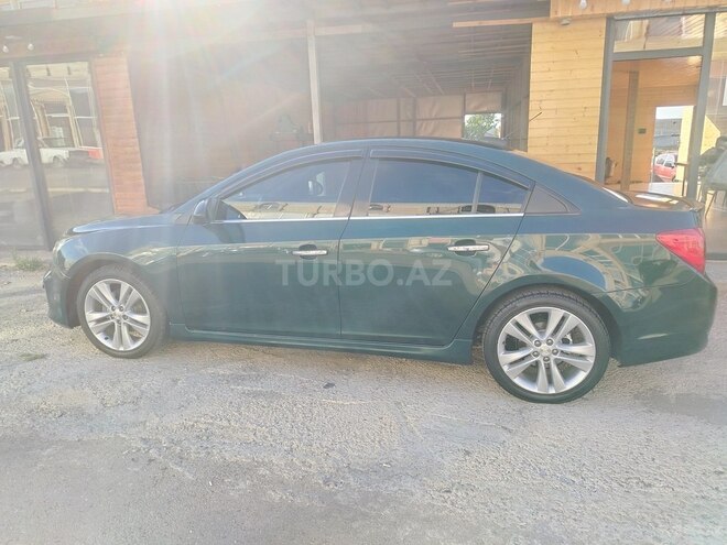 Chevrolet Cruze-4