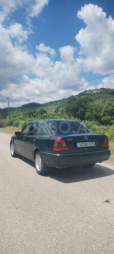 Mercedes C 200-12