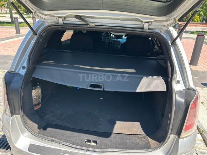 Opel Astra-12