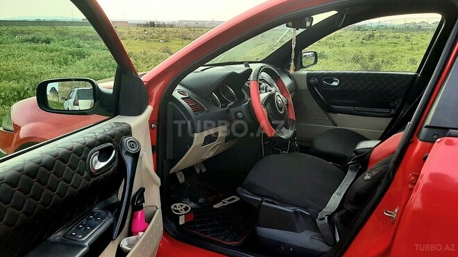 Renault Megane-11
