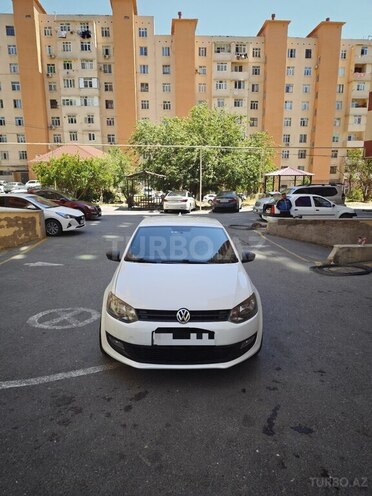 Volkswagen Golf-1