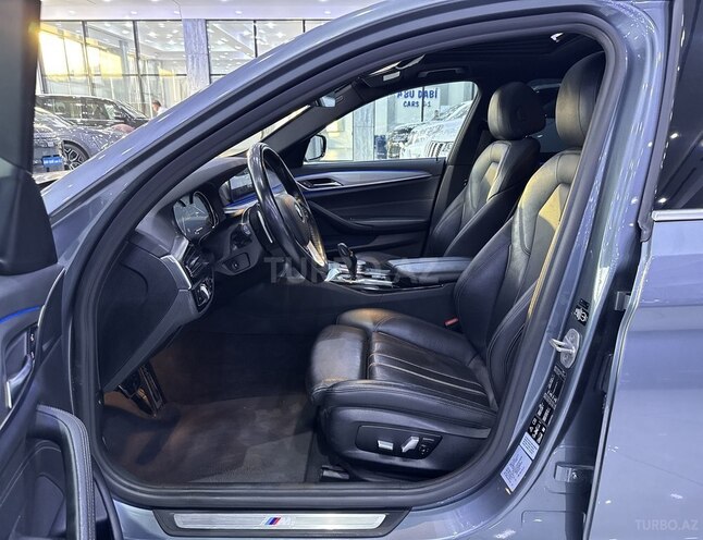 BMW 520d-11