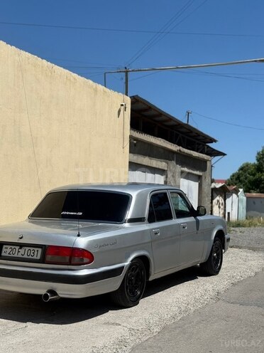 GAZ 31105 "Volga"-12