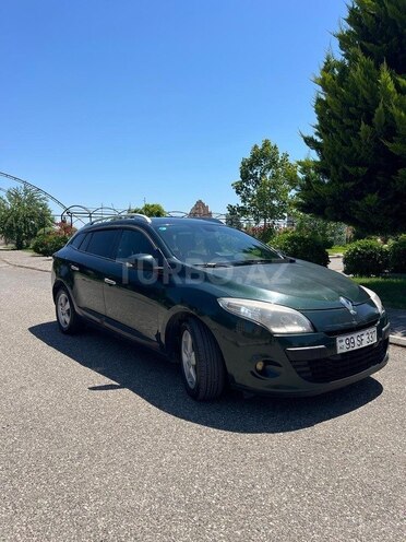 Renault Megane-6