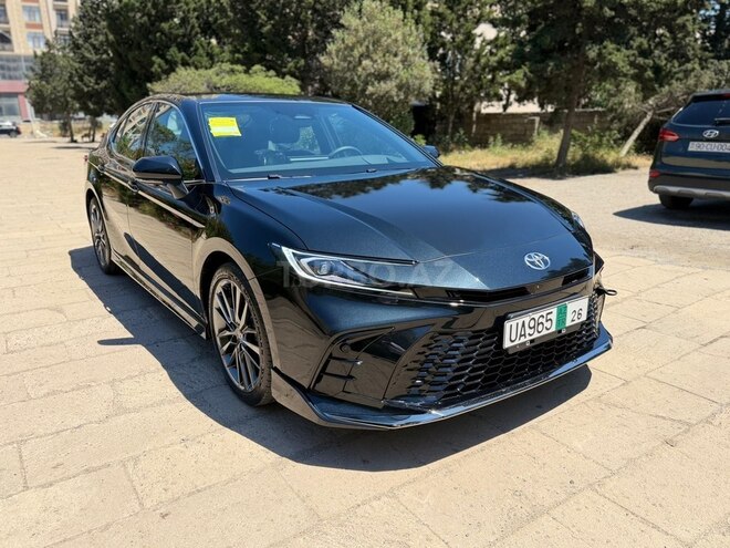 Toyota Camry-3