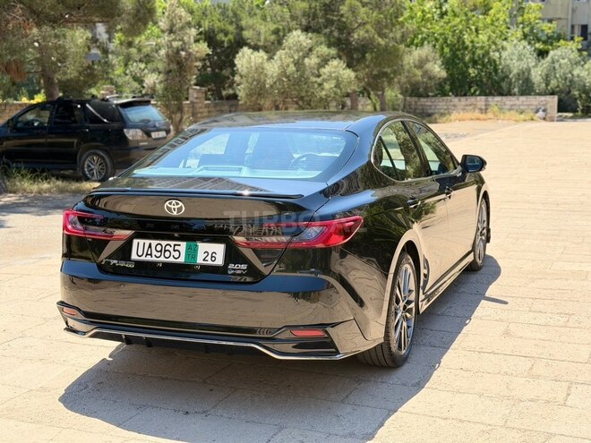 Toyota Camry-7