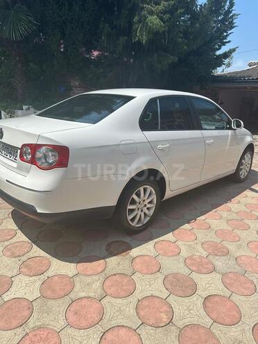 Volkswagen Jetta-9