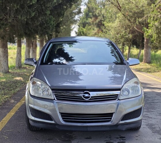 Opel Astra-1