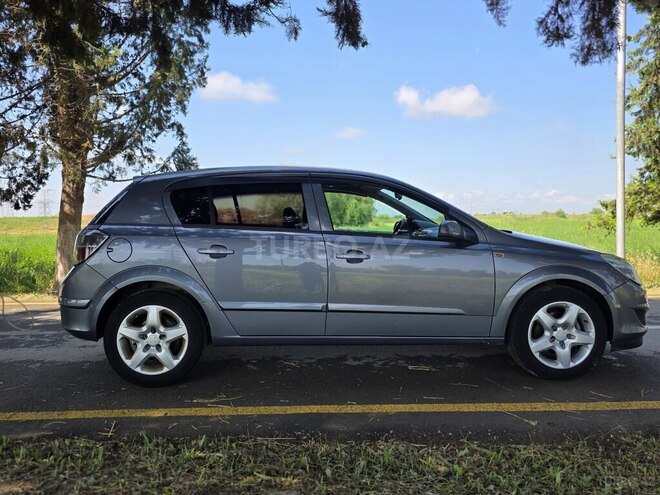 Opel Astra-7
