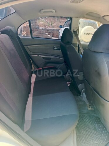Kia Rio-6