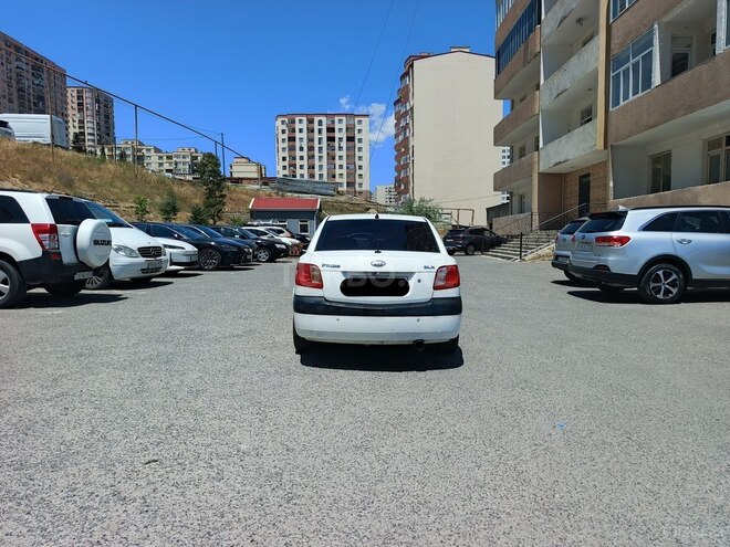 Kia Rio-2