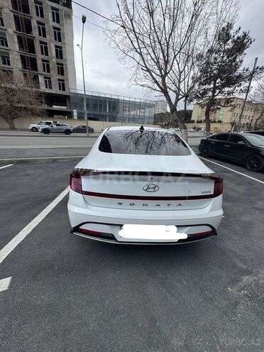 Hyundai Sonata-2