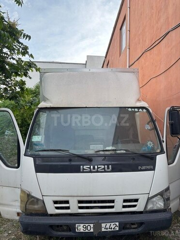 Isuzu NPR 66 L-3