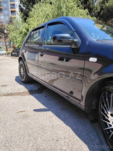 Volkswagen Golf-6
