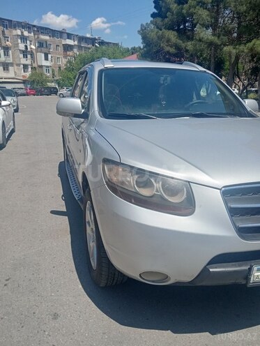 Hyundai Santa Fe-4