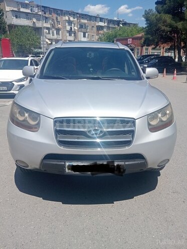Hyundai Santa Fe-1