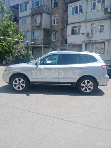 Hyundai Santa Fe-8