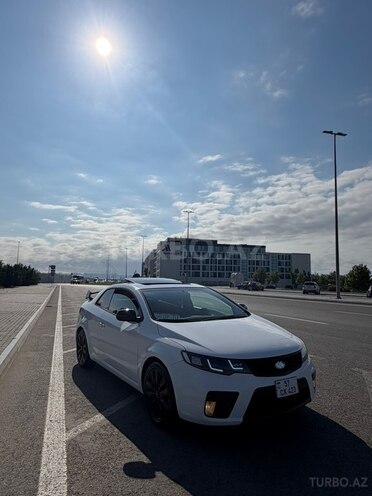 Kia Cerato Koup-1