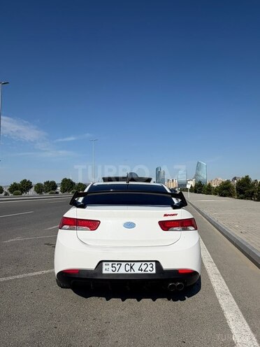 Kia Cerato Koup-2
