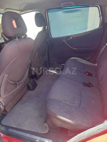 Mercedes A 140-5