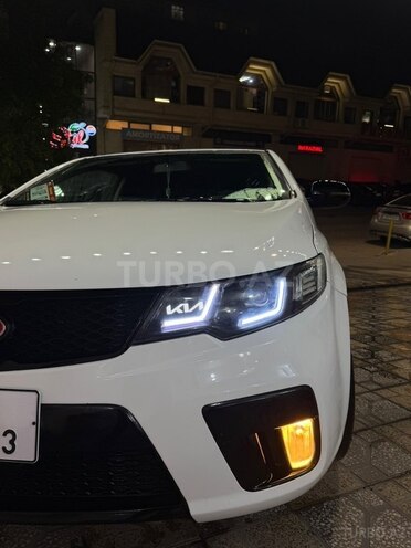 Kia Cerato Koup-13