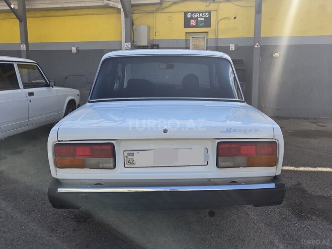 LADA (VAZ) 2107-5