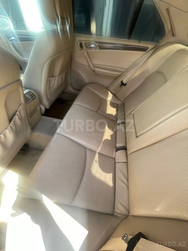Mercedes C 200-8