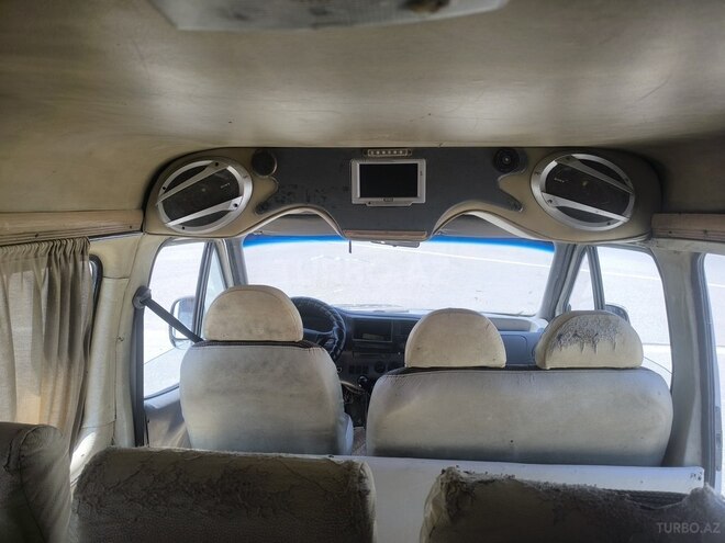 Ford Transit-11