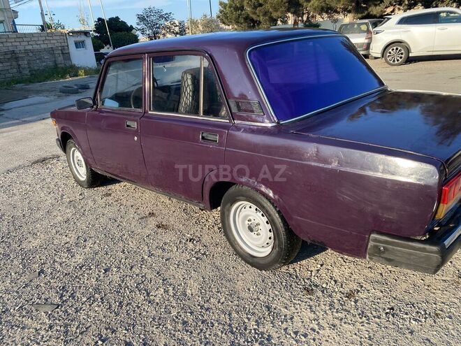 LADA (VAZ) 2107-5