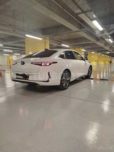 Changan Qiyuan A05-4