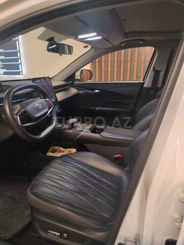 Changan Qiyuan A05-5