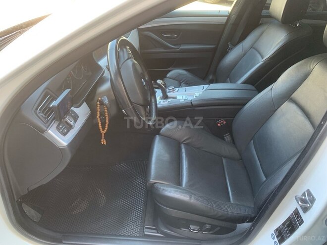 BMW 528-13