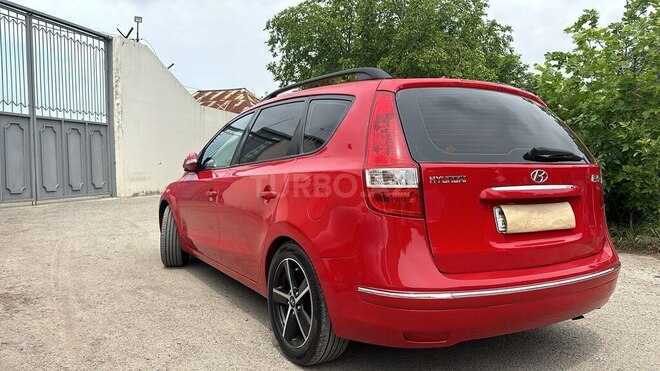 Hyundai i30-7