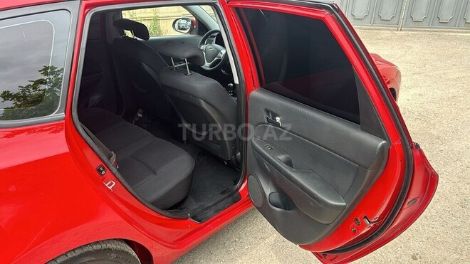 Hyundai i30-12