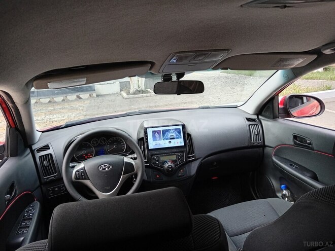 Hyundai i30-13