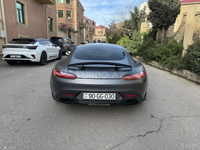 Mercedes AMG GT S-4