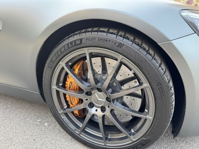 Mercedes AMG GT S-2