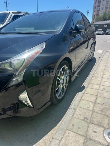 Toyota Prius-6