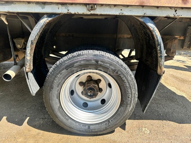 GAZ GAZel (3302-18)-21