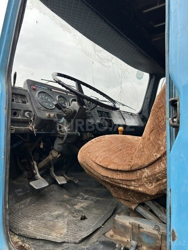 ZIL 130-6