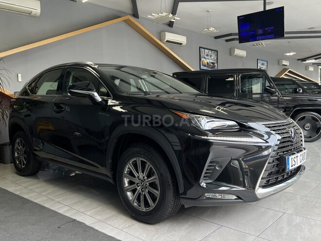 Lexus NX 300h-2