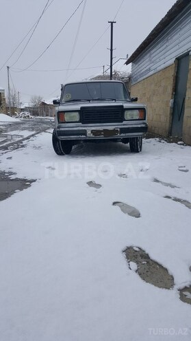 LADA (VAZ) 2107-1