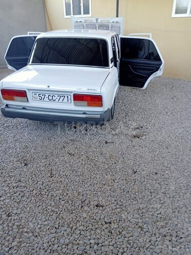 LADA (VAZ) 2107-8