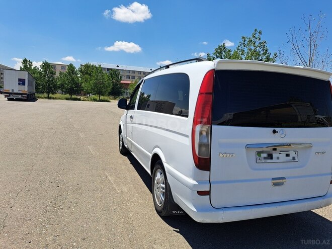 Mercedes Viano-3