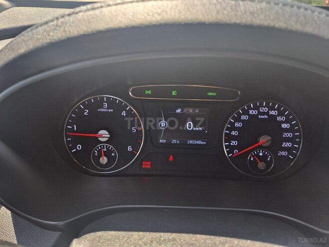 Kia Sorento-10