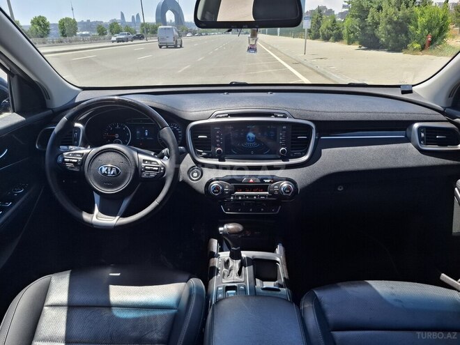 Kia Sorento-7